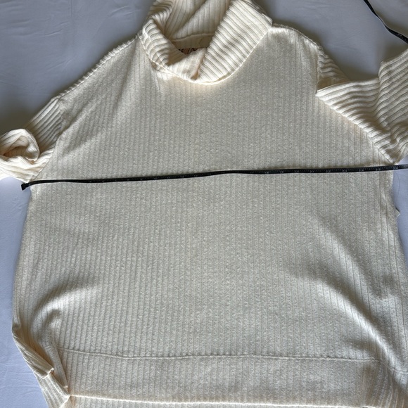 Maeve sweater ivory NWT Size L oversized gorgeous - Picture 9 of 11